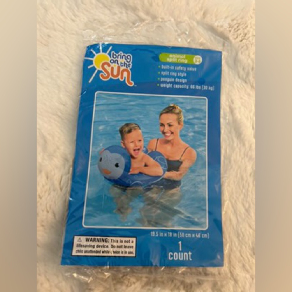Brand New Bring On The Sun Animal Split Ring Penguin For Kids